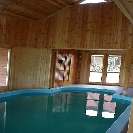 Kisecset-vendeghaz *