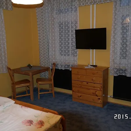 Kisecset-vendeghaz Penzion *