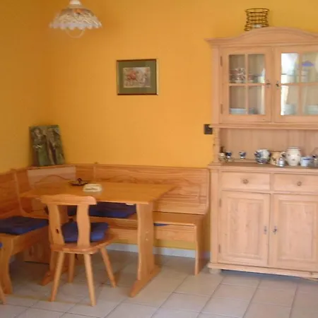 Kisecset-vendeghaz * Kisecset